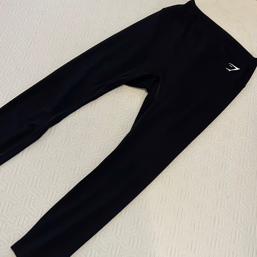 Athletic leggings